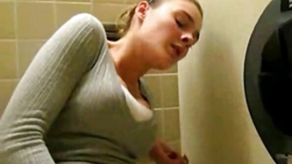 Veliki kurac zadovoljava pohotnu kurvu porno zvijezde Shay Evans domaci sexi filmovi