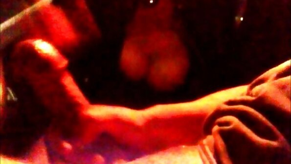 Nevjerojatna plavokosa puma je seksala od strane tog porno film grupni sex sretnika